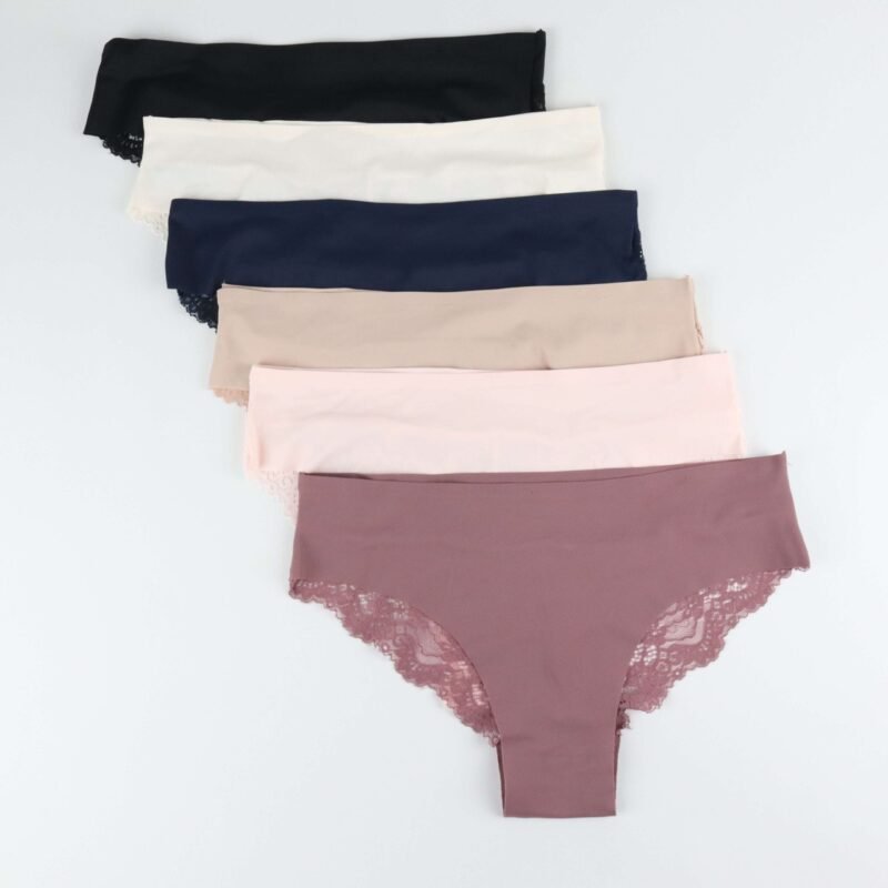Slip brésilien sans coutures en dentelle